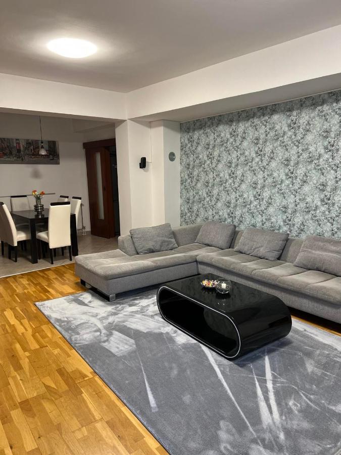 Iva Lux Stan Na Dan Apartment Banja Luka Exterior photo